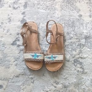 Brown suede sandals with turquoise beaded bird size 10